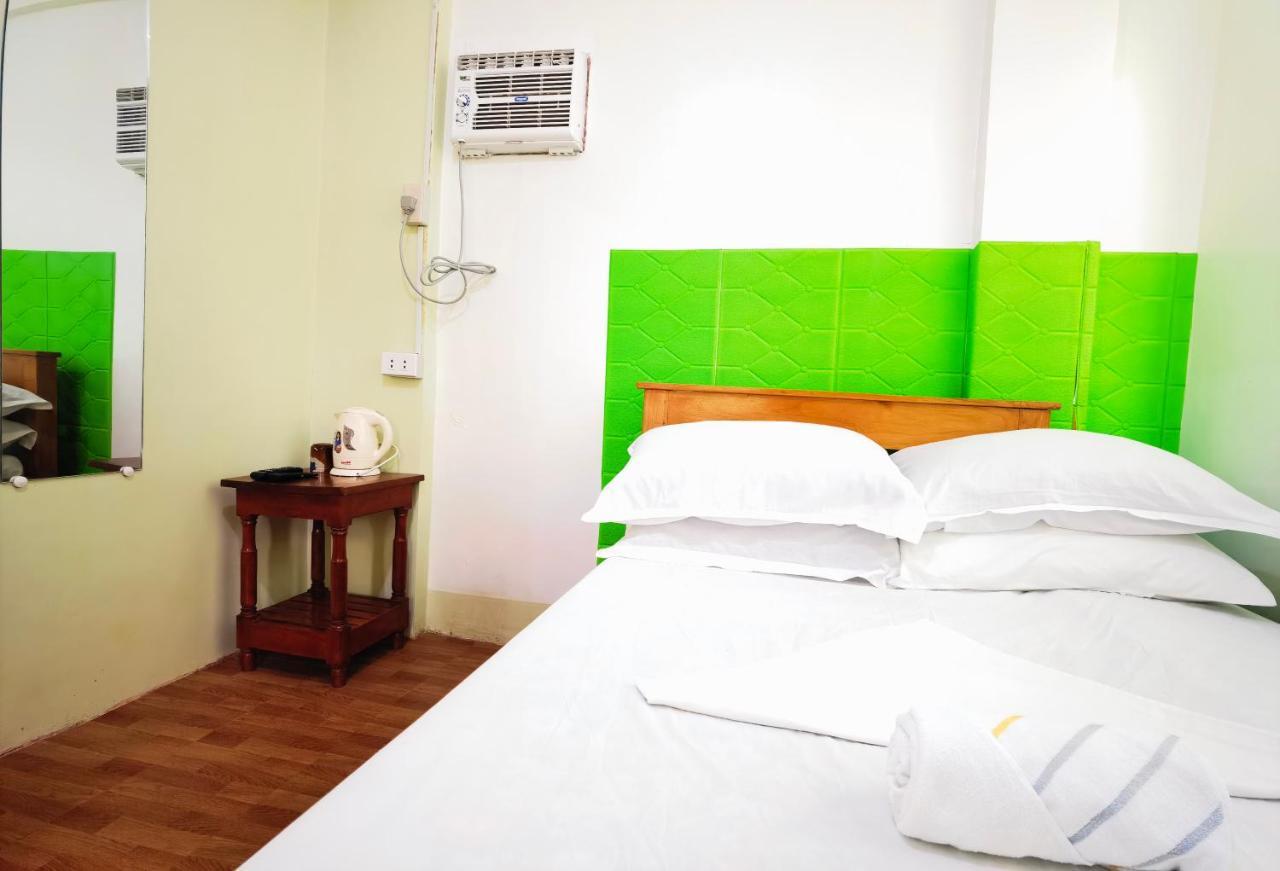 Reddoorz At D128 Lodge Cagayan Valley Tuguegarao City Exterior photo