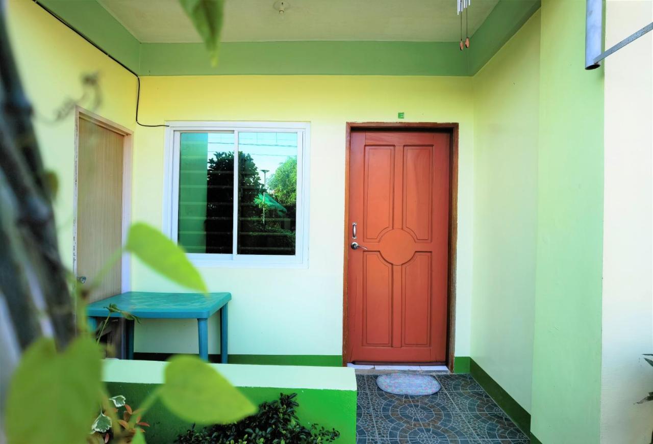 Reddoorz At D128 Lodge Cagayan Valley Tuguegarao City Exterior photo